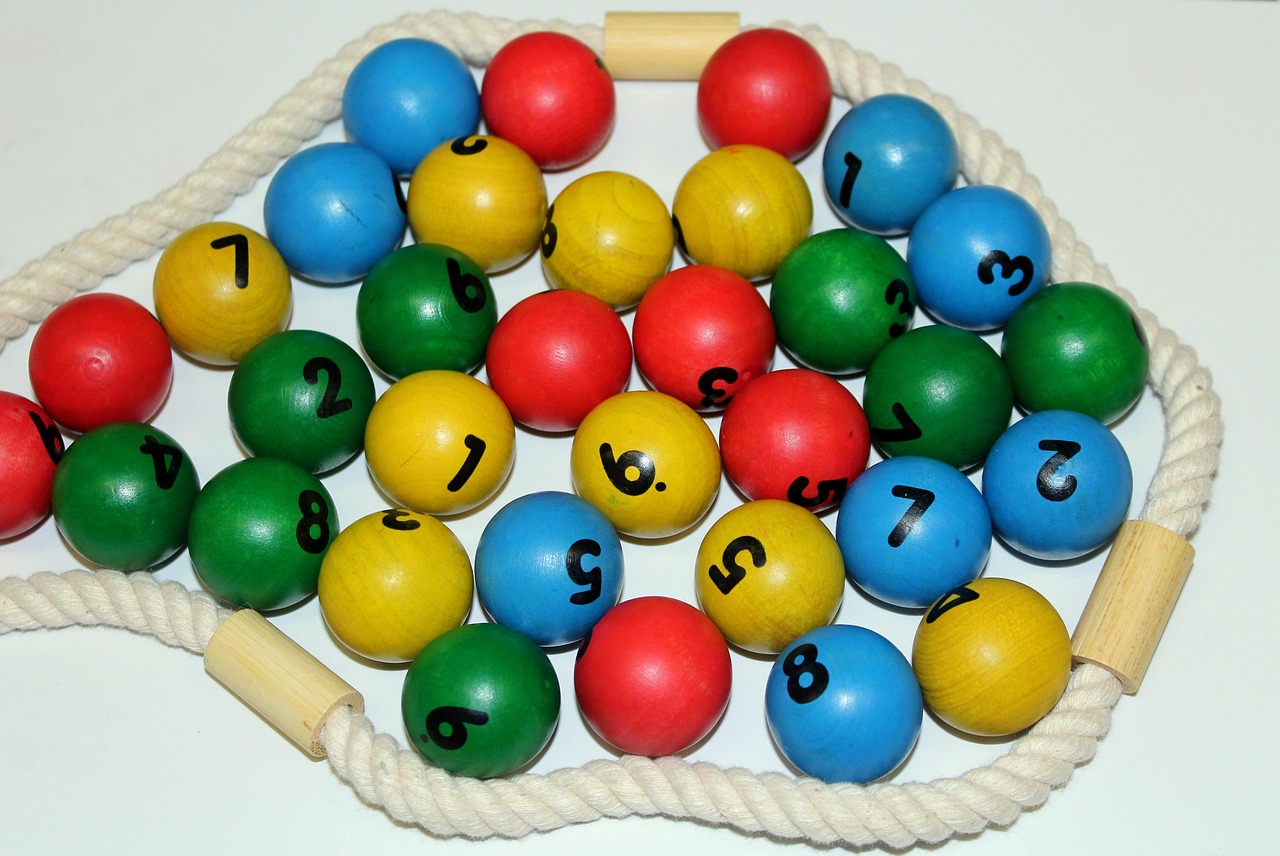 孢子游戏全攻略，从细胞到星际的进化之旅 孢子游戏攻略-博中乐