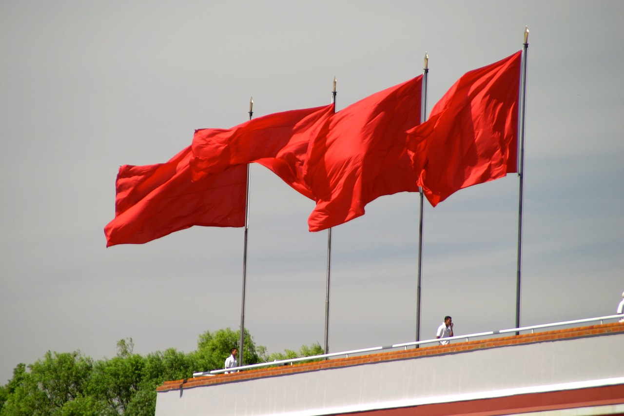 日本首次反向要求，自卫队常驻美国